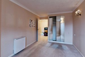 BEDROOM- click for photo gallery